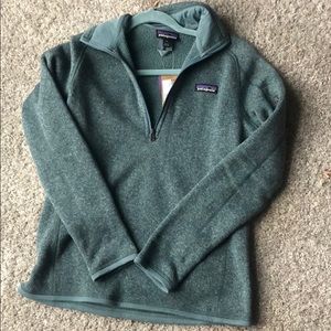NWT- Patagonia 1/4 ZIP